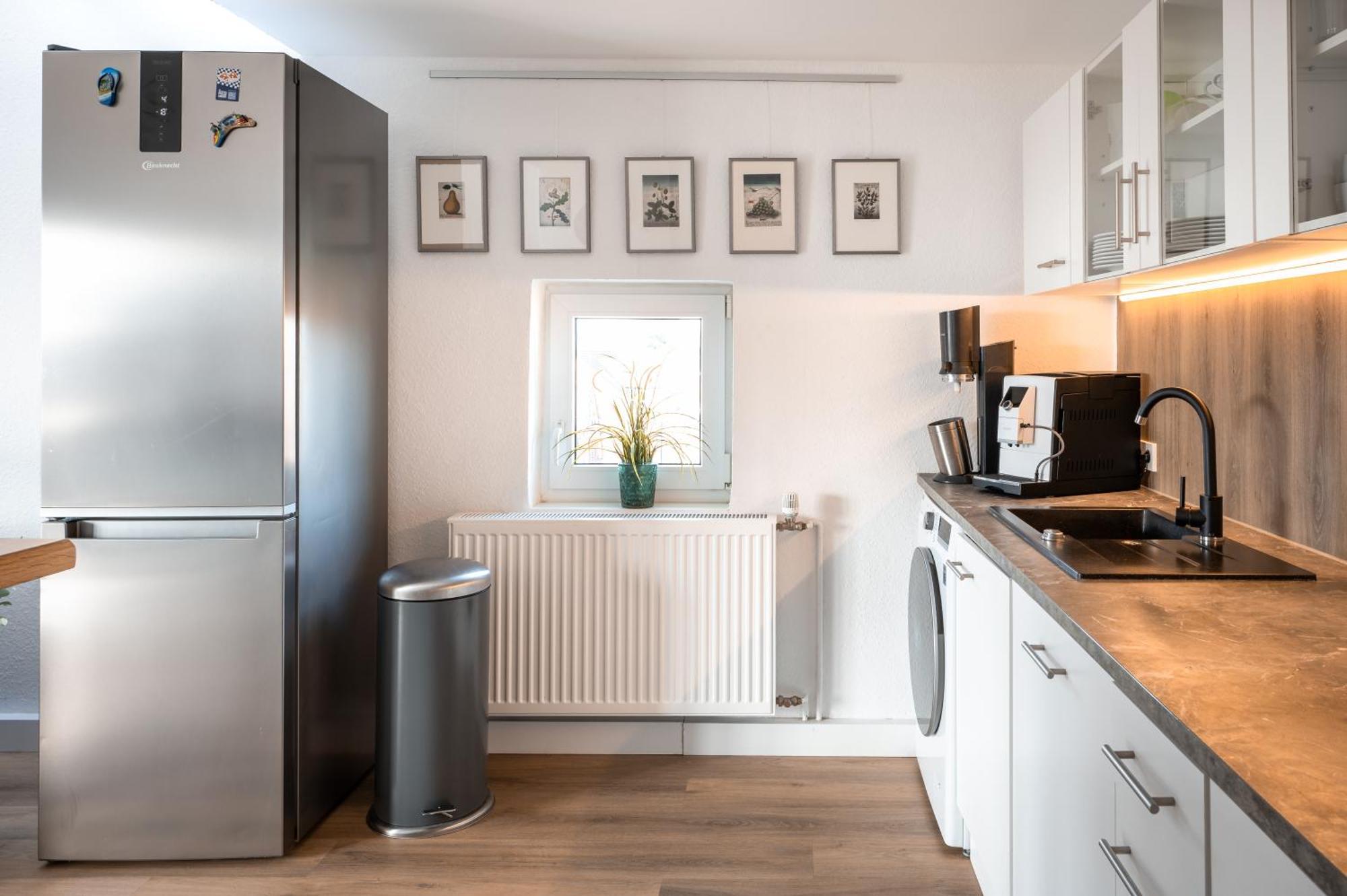 Eich-Penthouse, Zentral Am Stadtwald Mit Ausblick Ueber Die Stadt, 24H Self Check-In, Netflix, Disneyplus Hannover Exterior foto